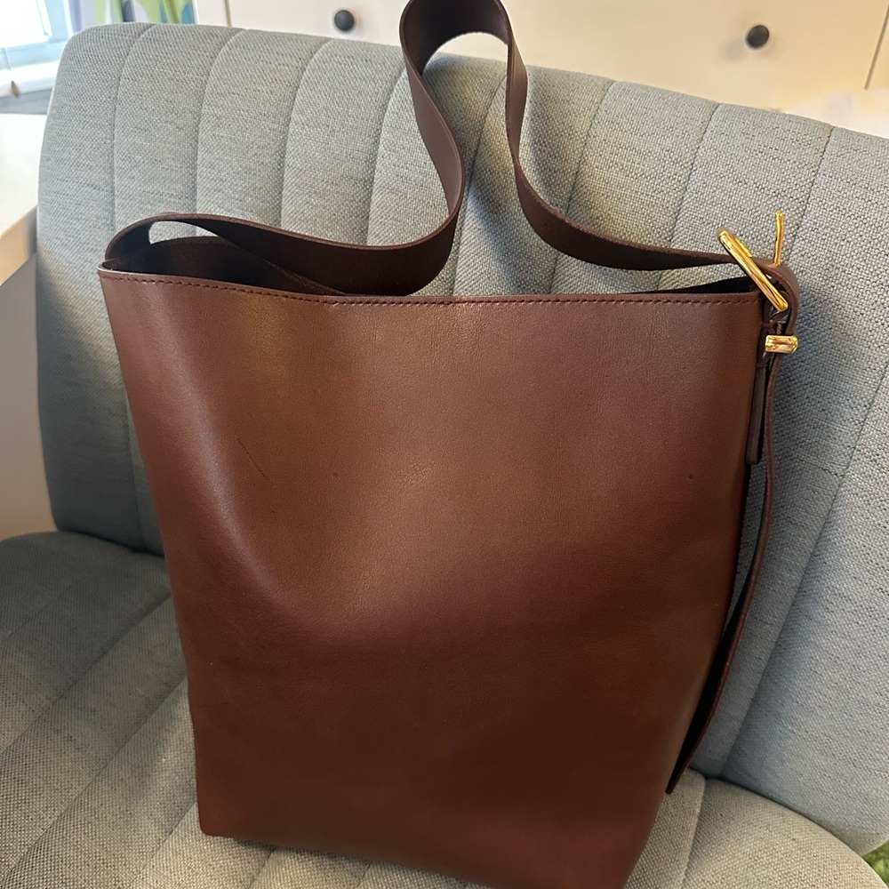 Elegant Brown Leather Tote Bag